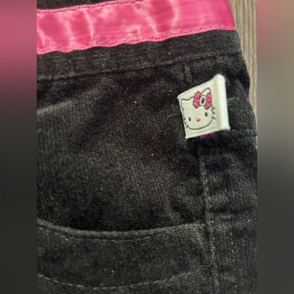 Vintage 2006 Hello Kitty Pants Girls XL Black Velvet Embroidered Y2K - Picture 5 of 9